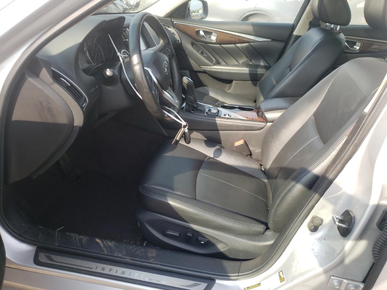 JN1EV7AR7KM550307 2019 Infiniti Q50 Luxe