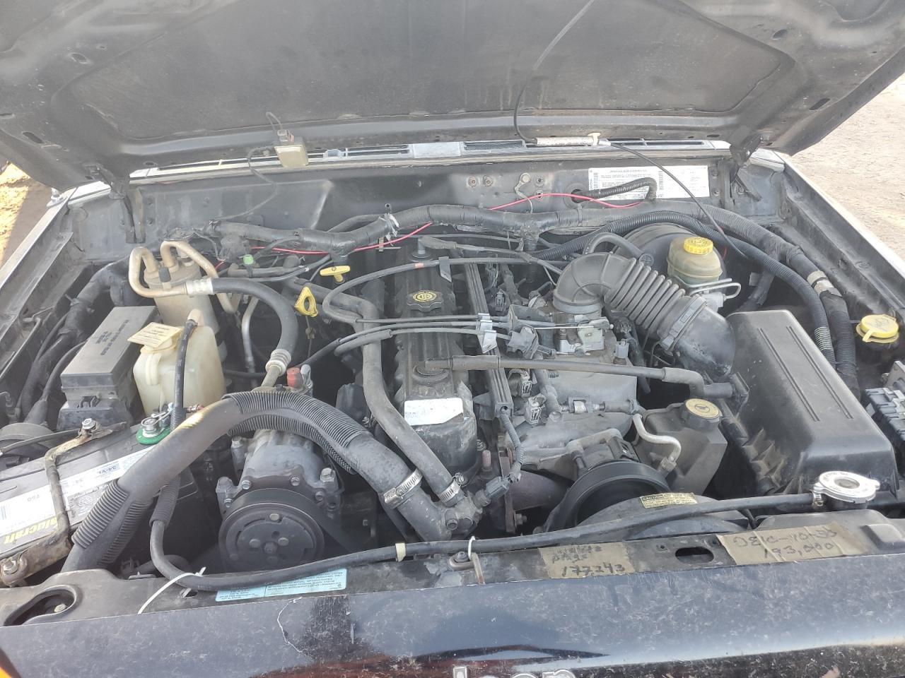 2000 Jeep Cherokee Classic VIN: 1J4FT58S1YL270766 Lot: 66413074