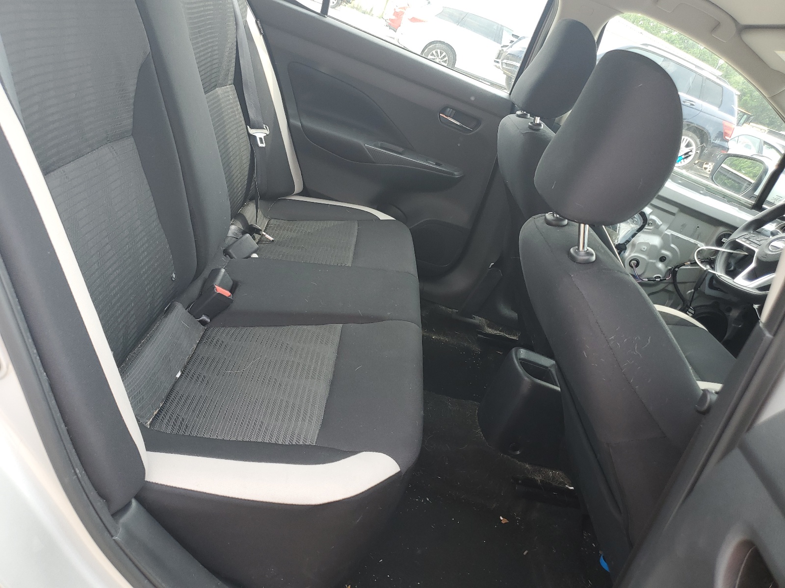 3N1CN8EV2NL869097 2022 Nissan Versa Sv