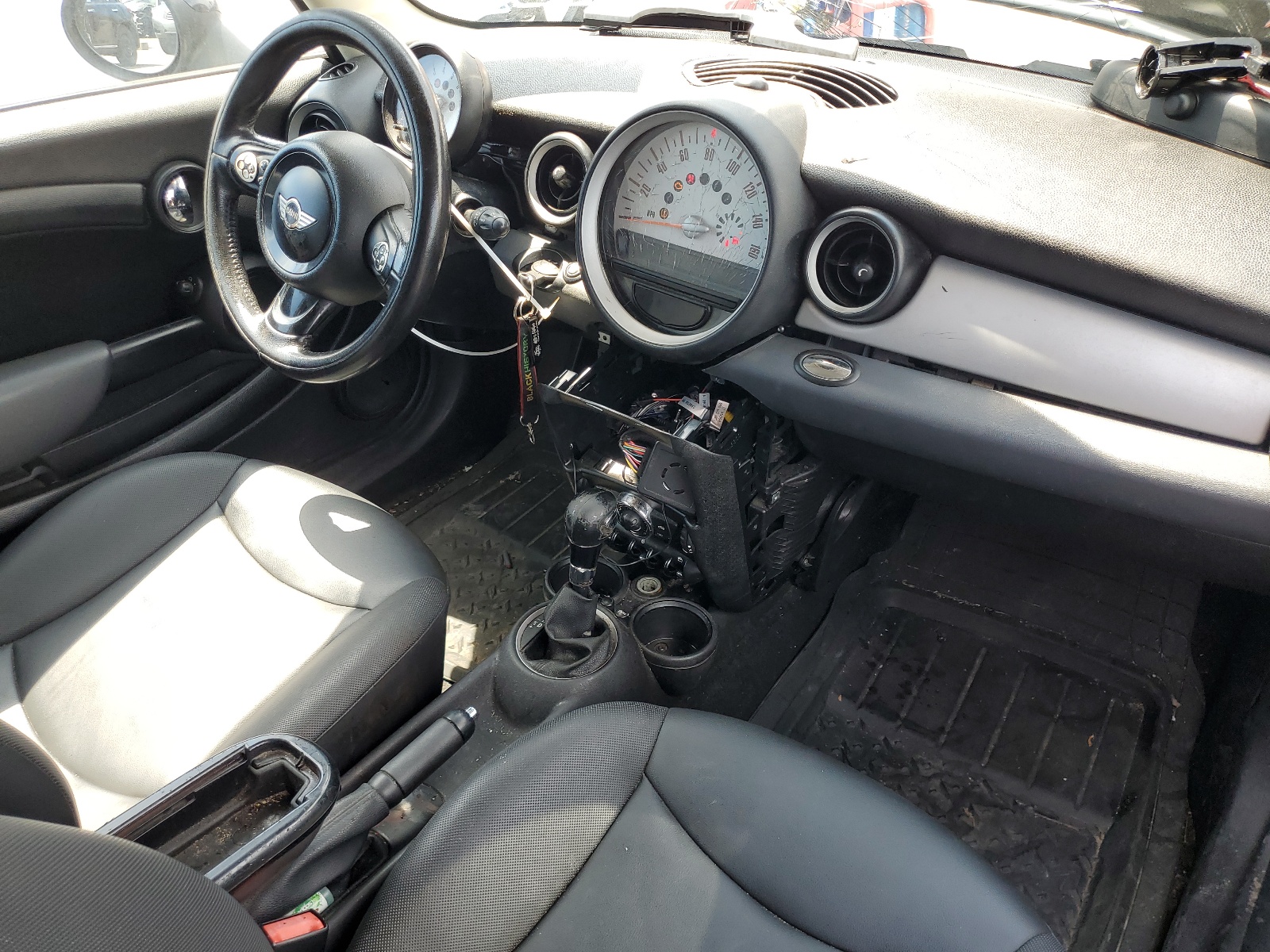 WMWSU3C57CT543142 2012 Mini Cooper