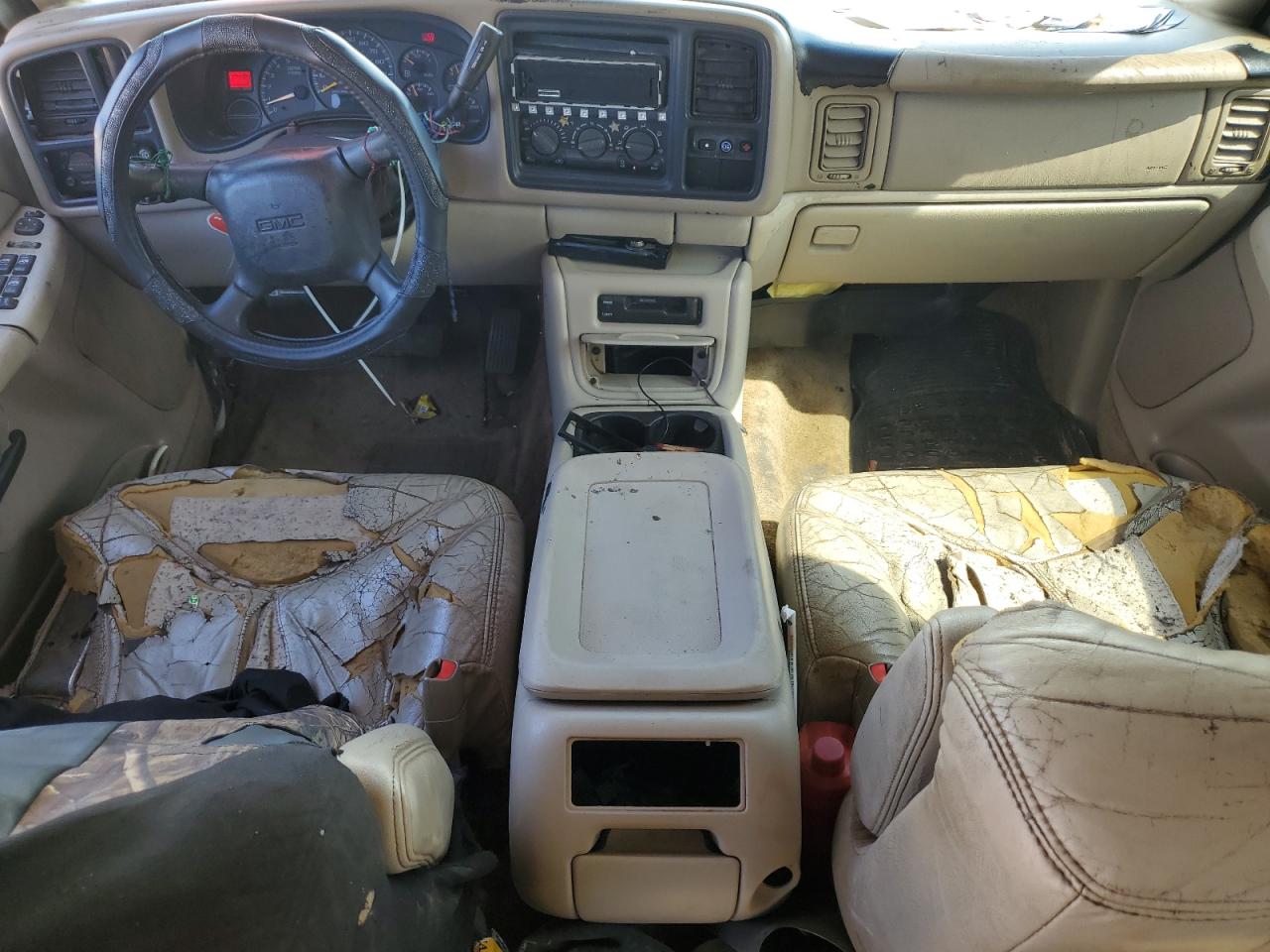 2001 GMC Yukon - Image 8