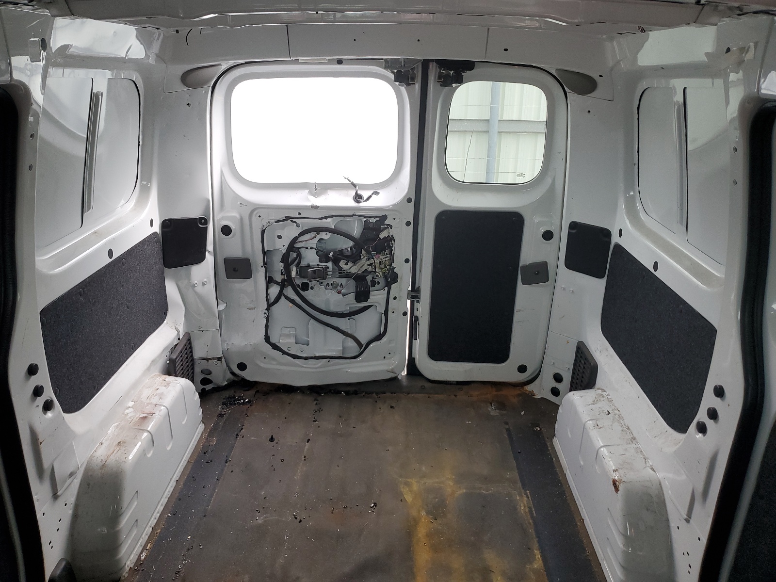 3N6CM0KN7FK703426 2015 Nissan Nv200 2.5S