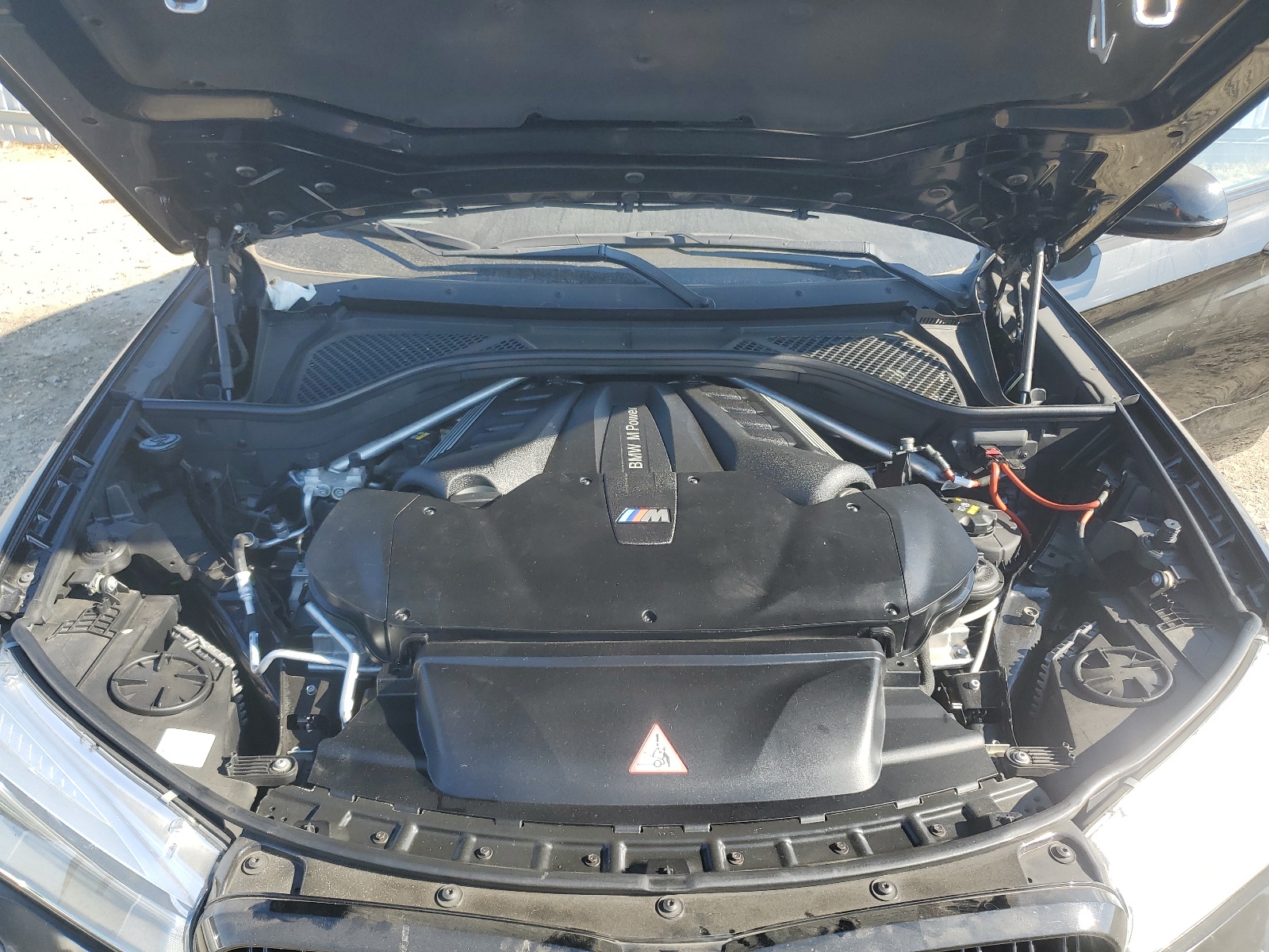 5YMKW8C56G0R43265 2016 BMW X6 M