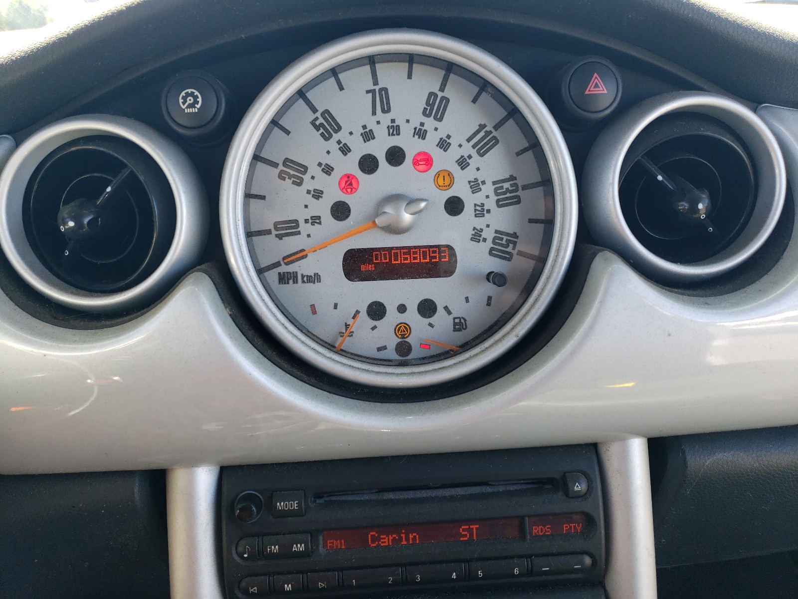 WMWRC33484TC49911 2004 Mini Cooper