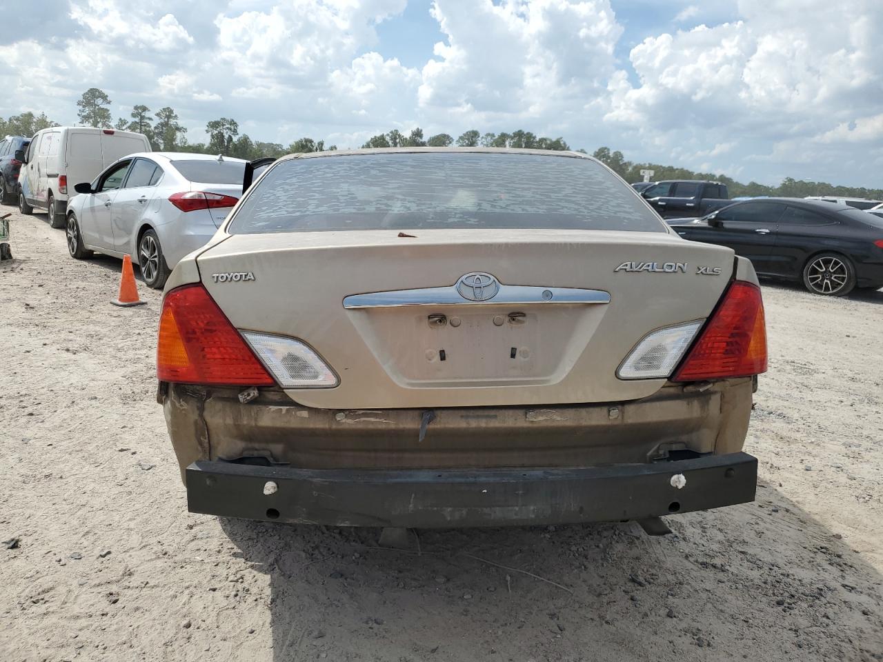 2001 Toyota Avalon Xl VIN: 4T1BF28B01U166937 Lot: 67688024