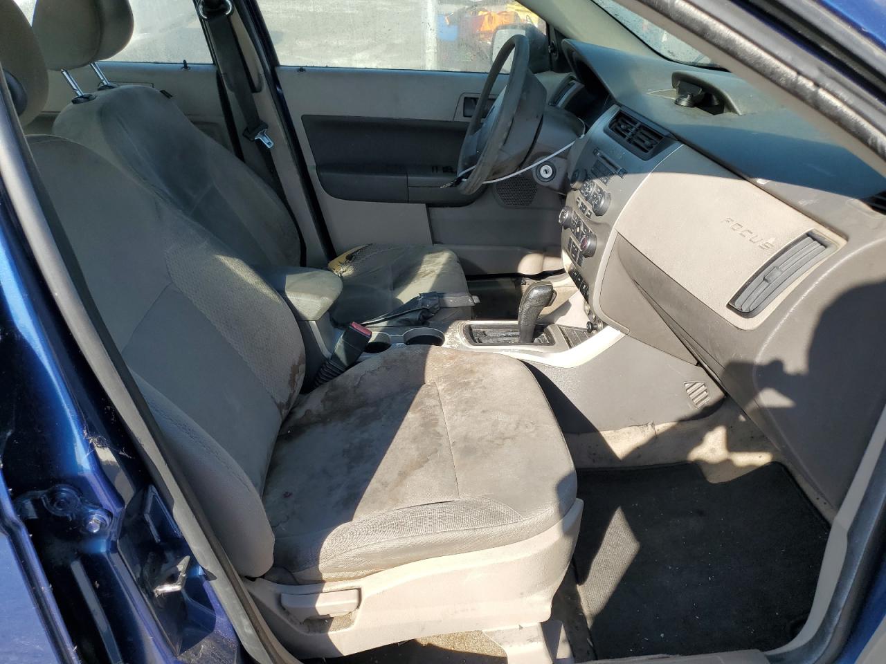 1FAHP35NX8W241390 2008 Ford Focus Se