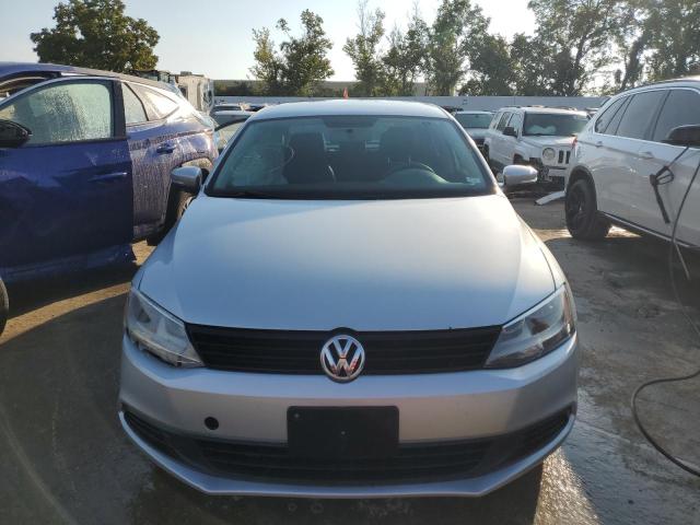  VOLKSWAGEN JETTA 2012 Сріблястий