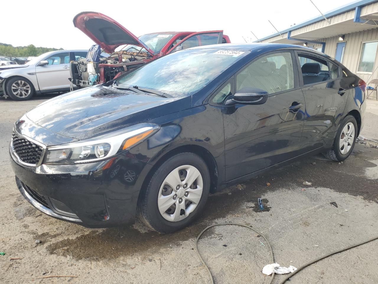 3KPFK4A77HE143246 2017 KIA FORTE - Image 1