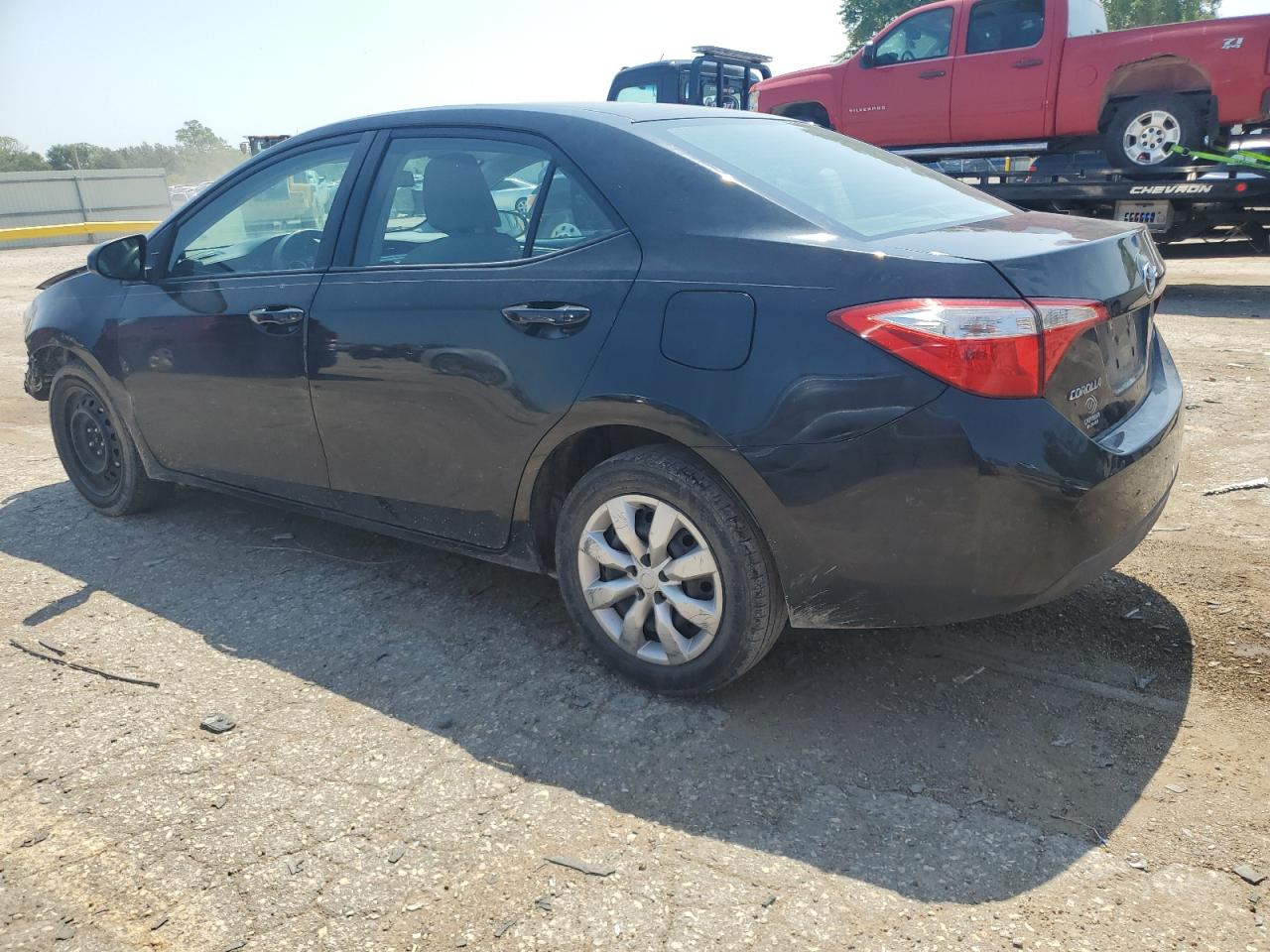 VIN 5YFBURHE8GP457012 2016 TOYOTA COROLLA no.2