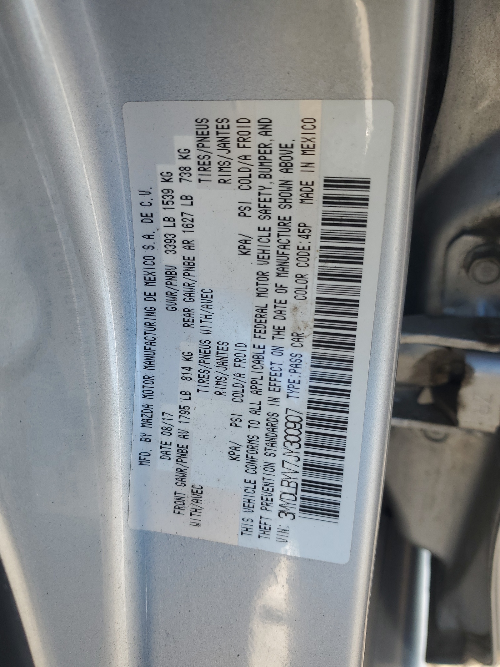 3MYDLBYV7JY300907 2018 Toyota Yaris Ia