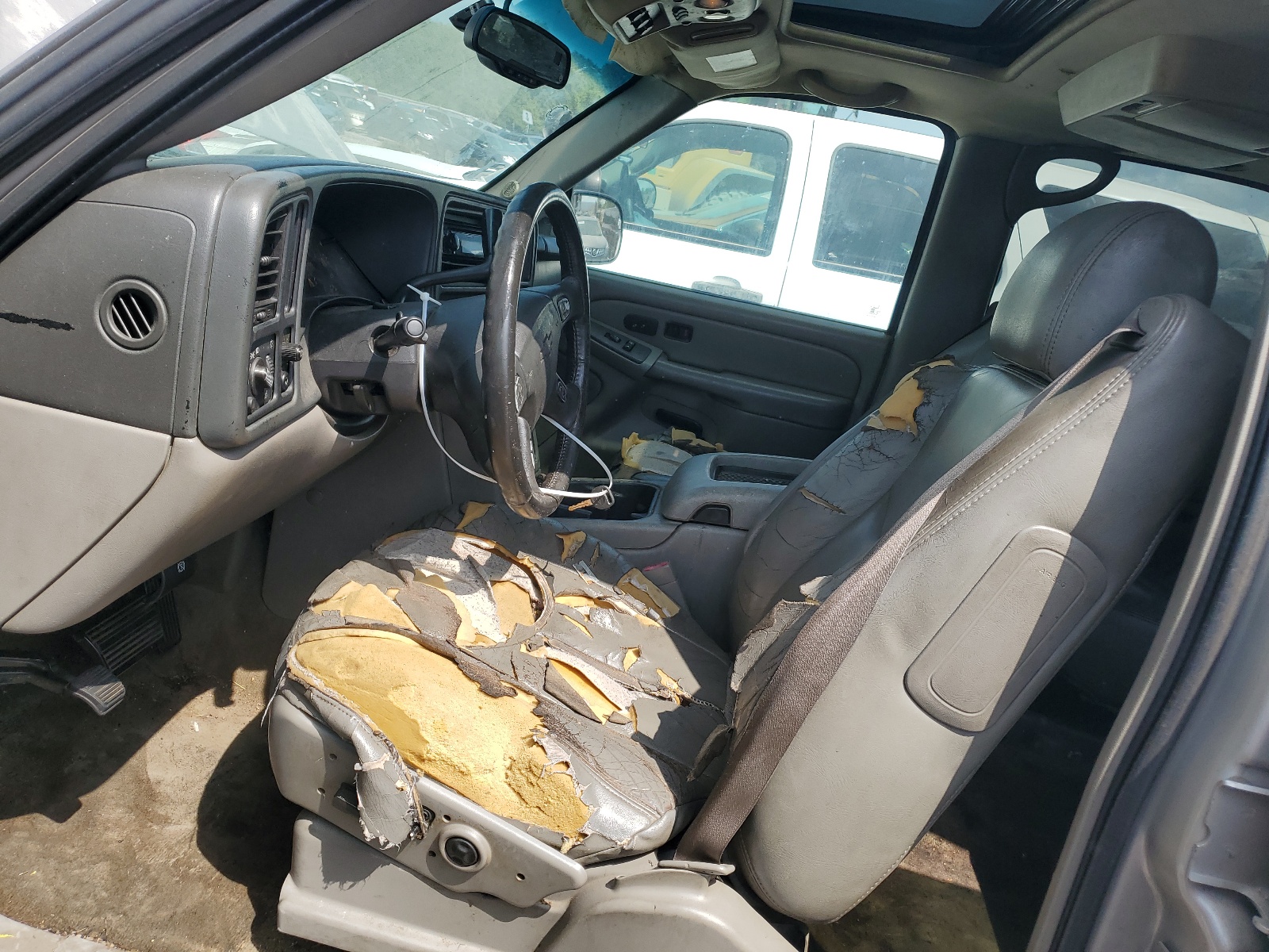 1GNEC13Z34J227395 2004 Chevrolet Tahoe C1500