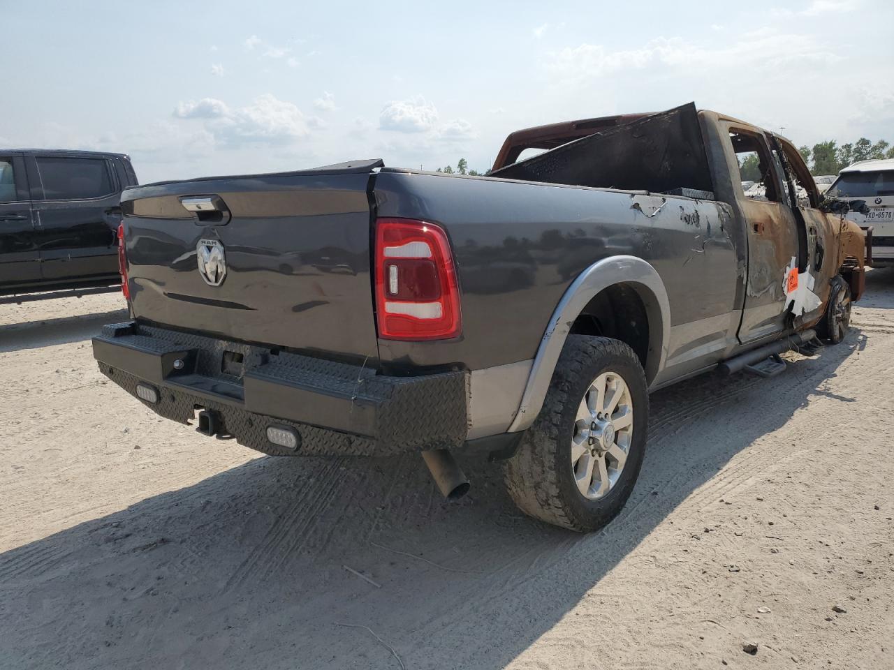 2021 RAM 3500 - Image 3