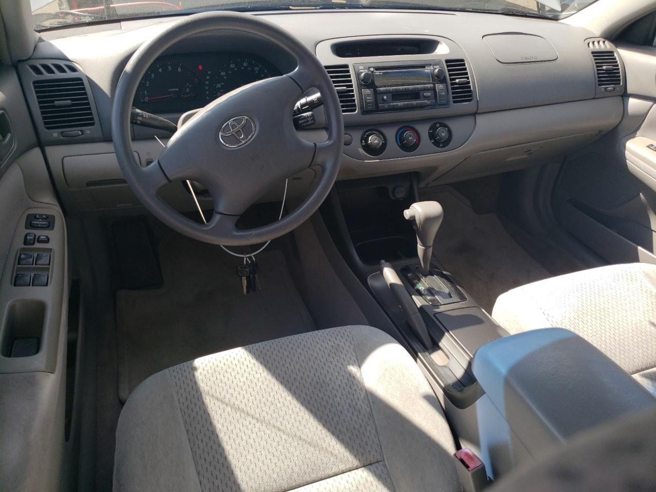 2003 Toyota Camry Le VIN: 4T1BE32K23U139467 Lot: 68371034