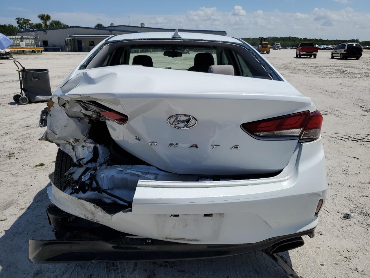 2018 Hyundai Sonata Sport VIN: 5NPE34AFXJH624397 Lot: 67312404