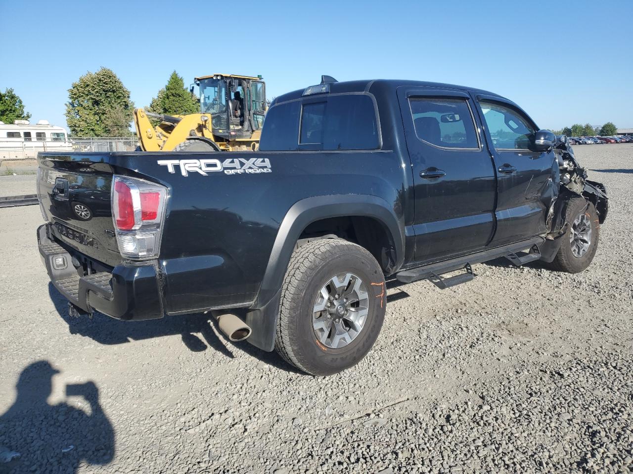 2021 Toyota Tacoma - Image 3
