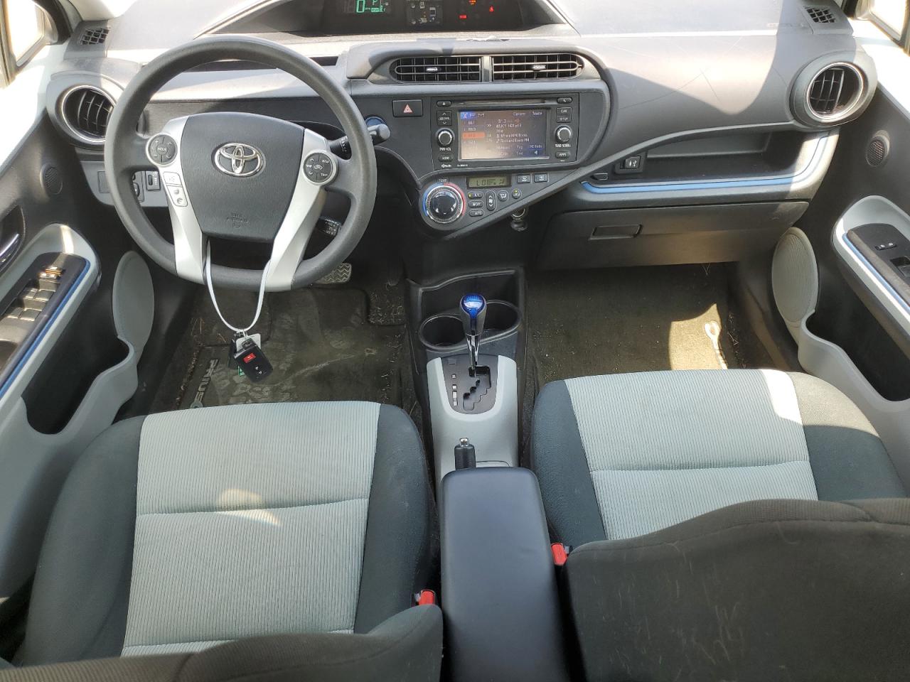 JTDKDTB32D1045723 2013 Toyota Prius C