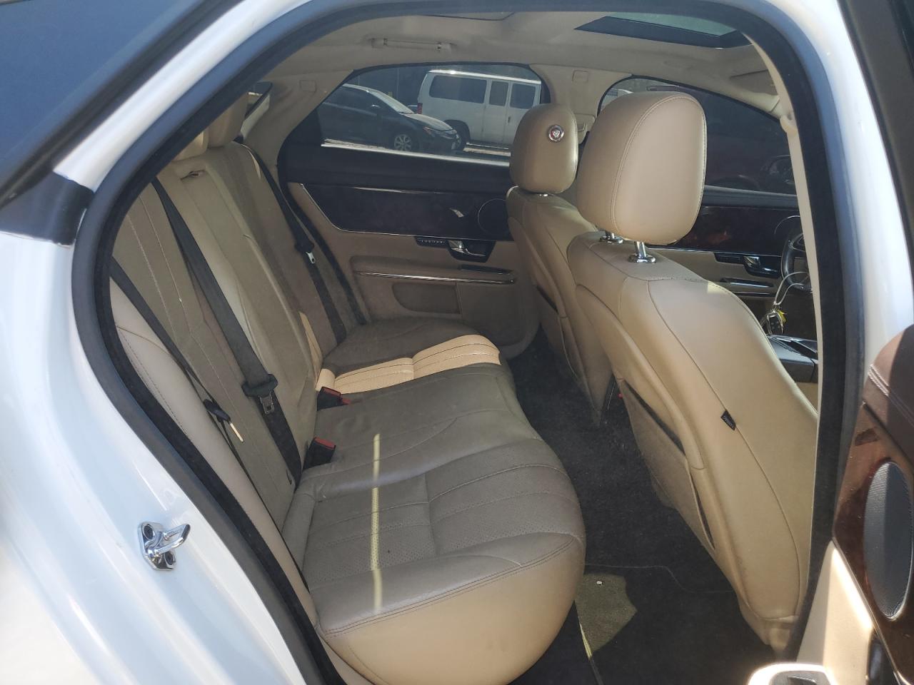 2011 Jaguar Xj VIN: SAJWA1CB1BLV07910 Lot: 65937874