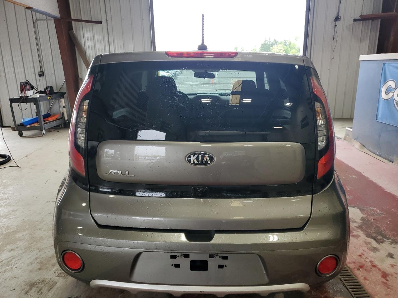 2018 Kia Soul + VIN: KNDJP3A57J7510706 Lot: 65213874
