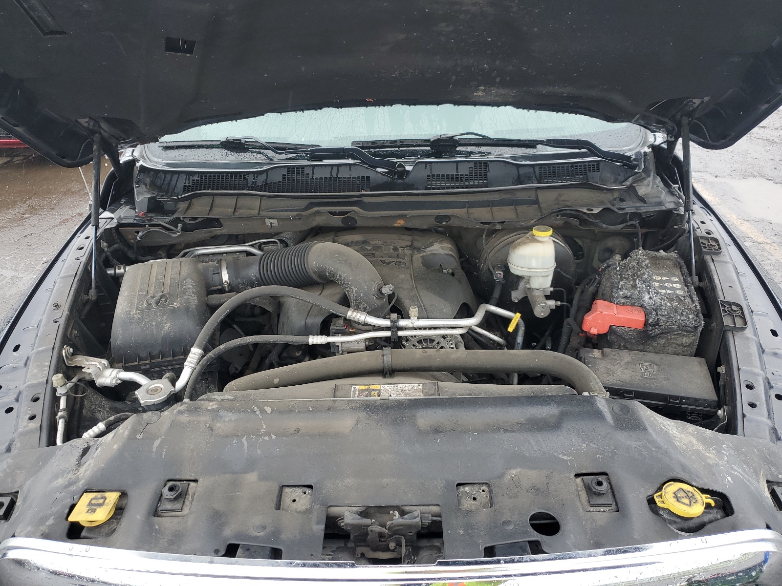 1C6RR7LT7ES411569 2014 Ram 1500 Slt