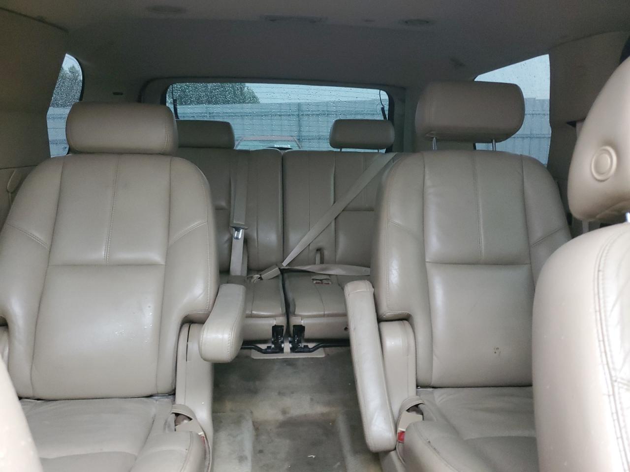 2007 GMC Yukon - Image 10
