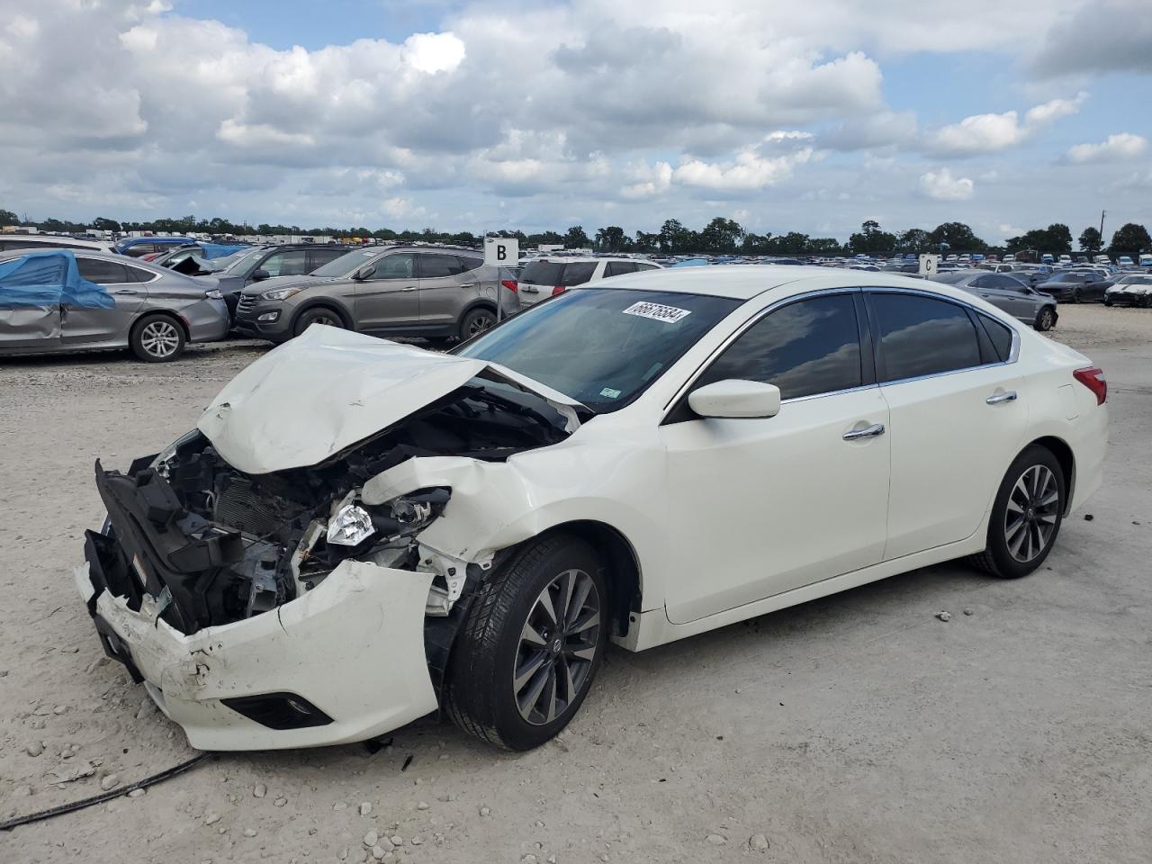 1N4AL3AP3GC251554 2016 NISSAN ALTIMA - Image 1