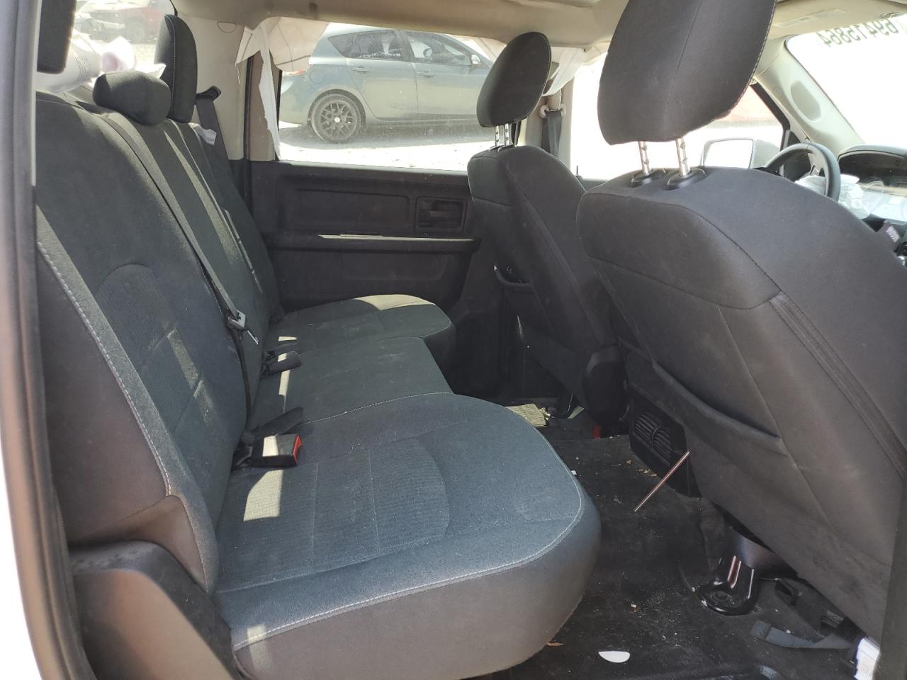 2021 RAM 1500 - Image 10