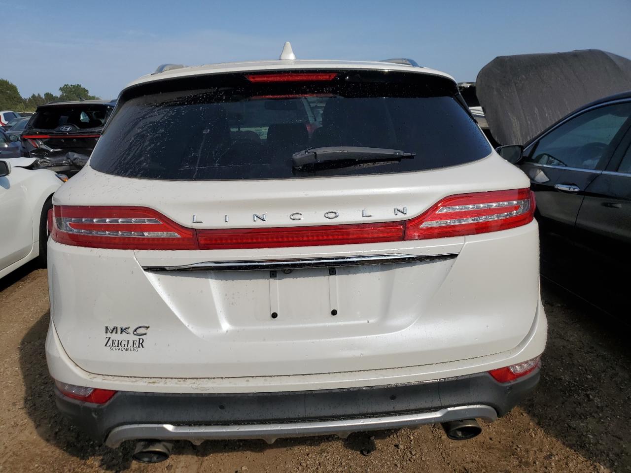 5LMCJ3D91KUL06293 2019 Lincoln Mkc Reserve