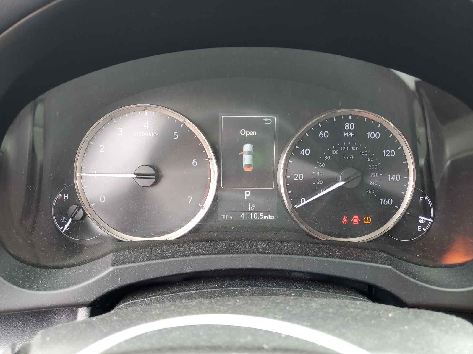 JTHBA1D23J5075446 2018 Lexus Is 300