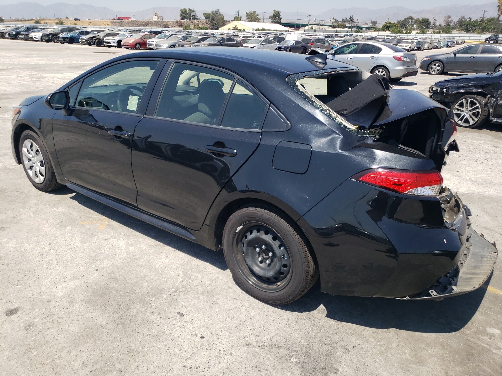 2022 Toyota Corolla Le vin: JTDEPMAE6NJ211529