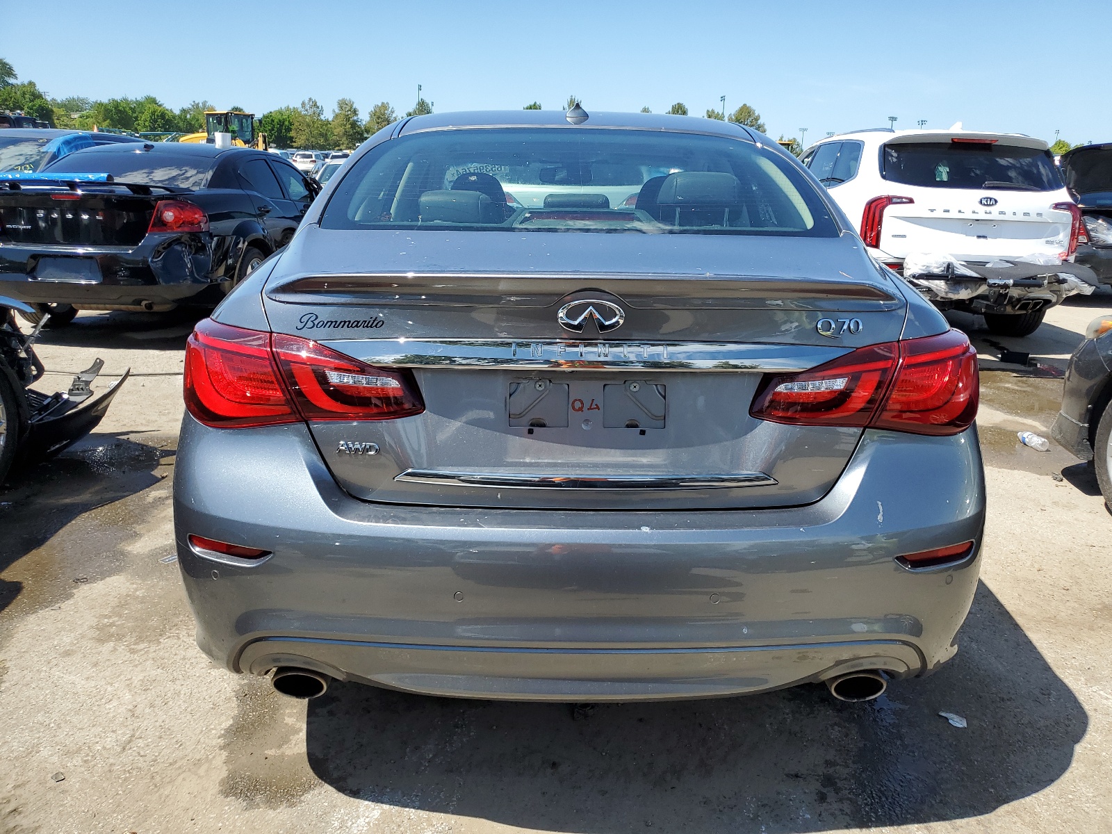 JN1BY1ARXHM770377 2017 Infiniti Q70 3.7