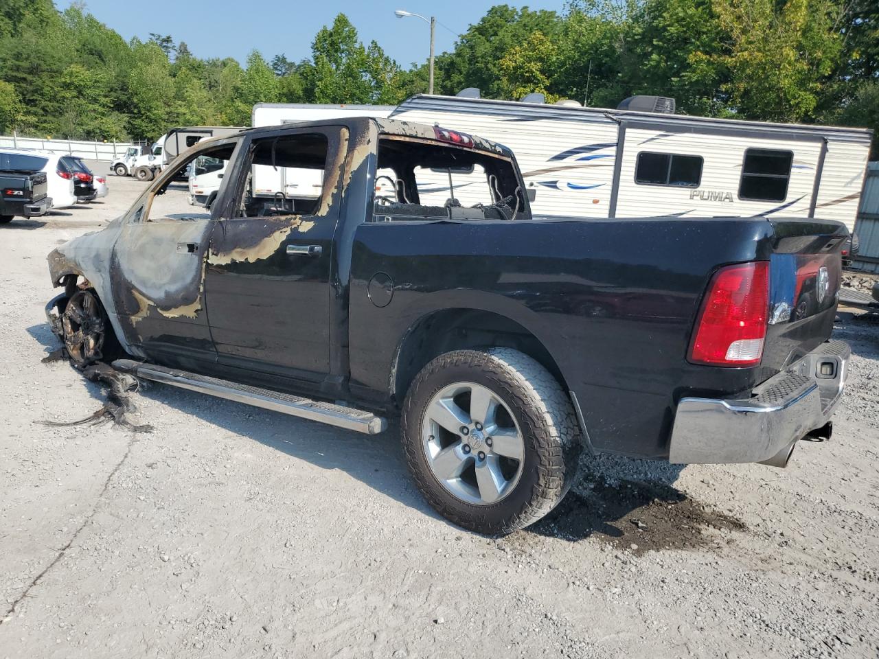 2014 RAM 1500 - Image 2