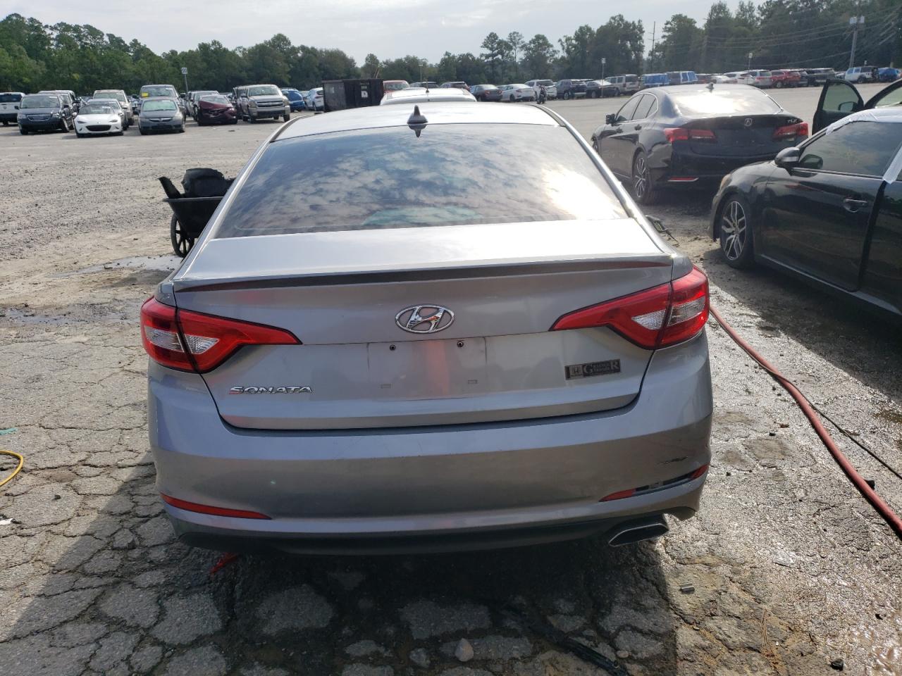 2017 Hyundai Sonata - Image 6