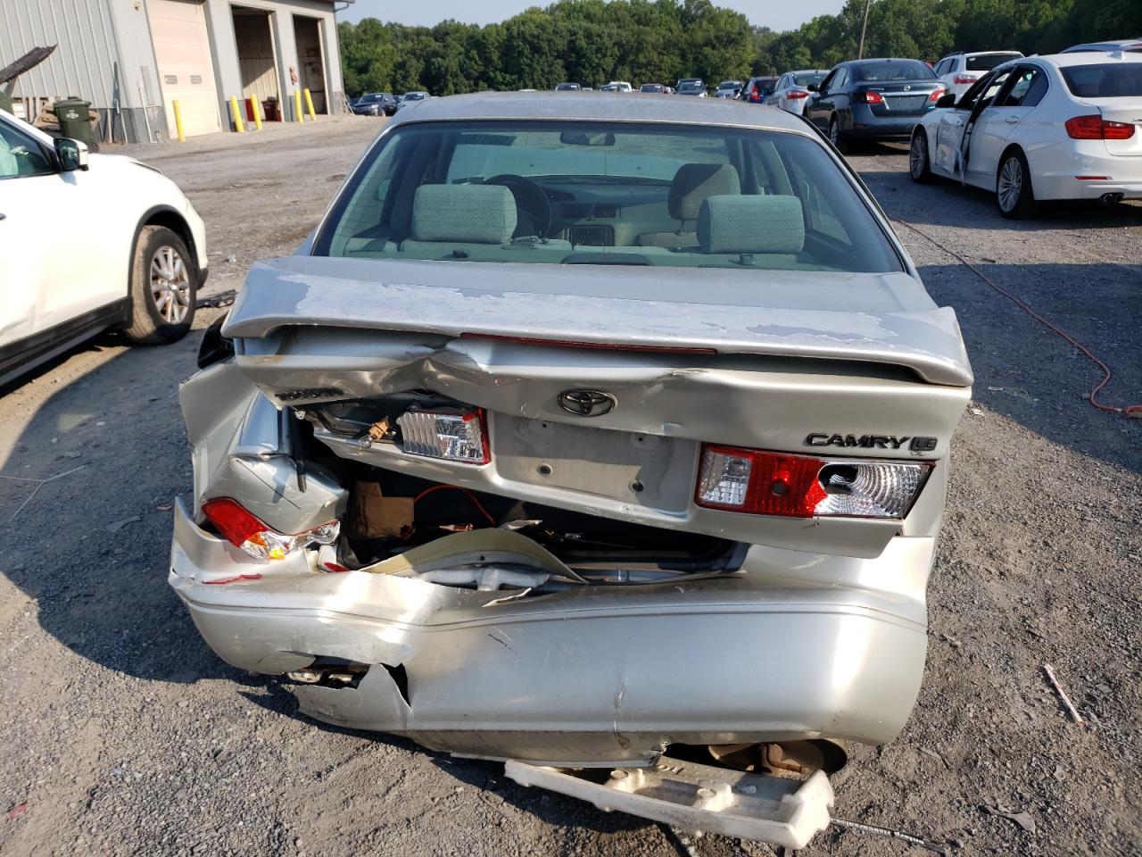 2000 Toyota Camry Ce VIN: 4T1BG22K0YU675314 Lot: 65941874