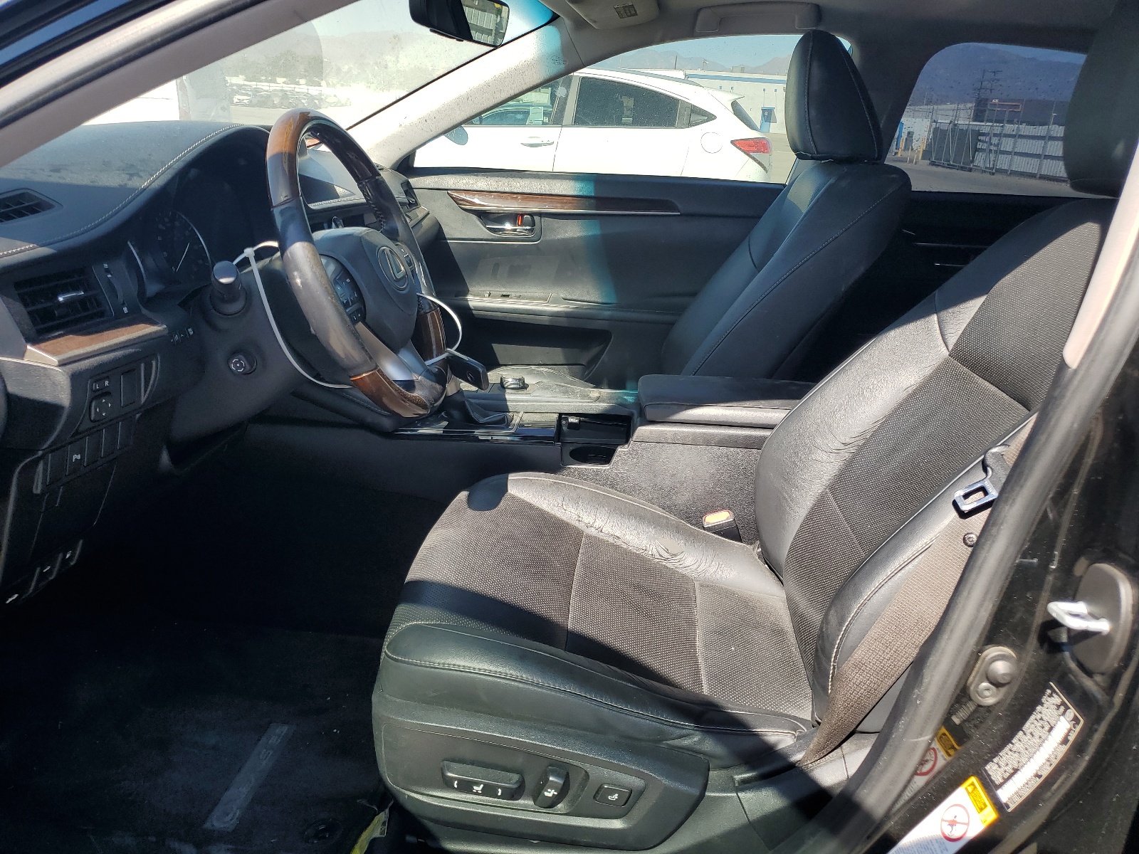 JTHBW1GG9G2101566 2016 Lexus Es 300H