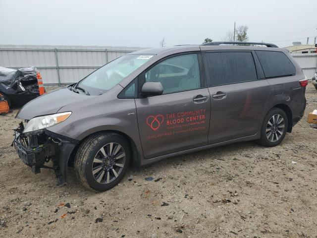 2019 Toyota Sienna Le