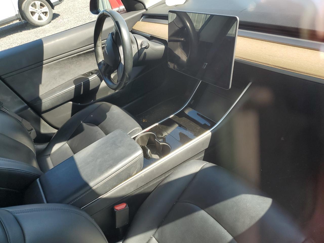 2018 Tesla Model 3 VIN: 5YJ3E1EA1JF015390 Lot: 65538404