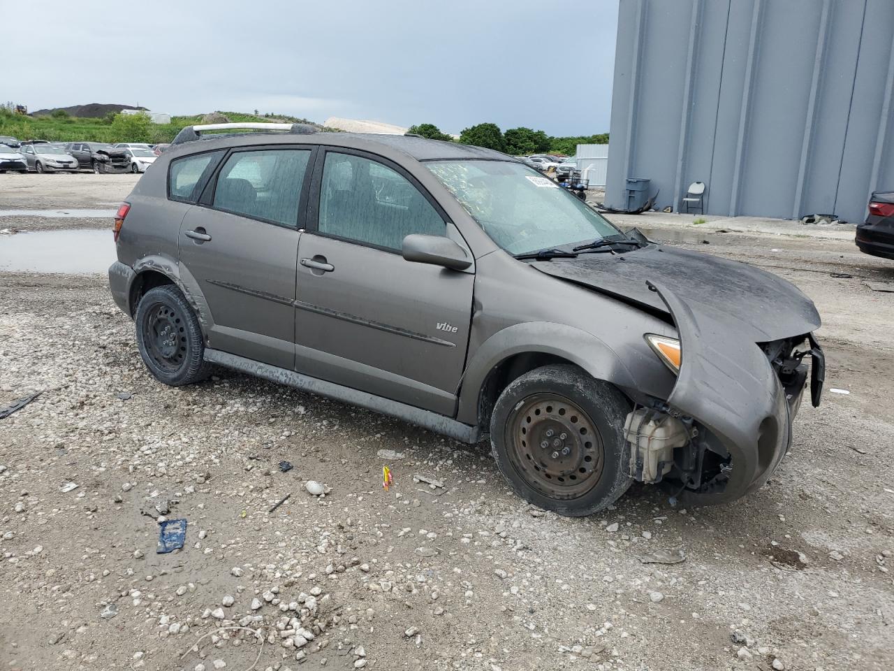 2008 Pontiac Vibe - Image 4