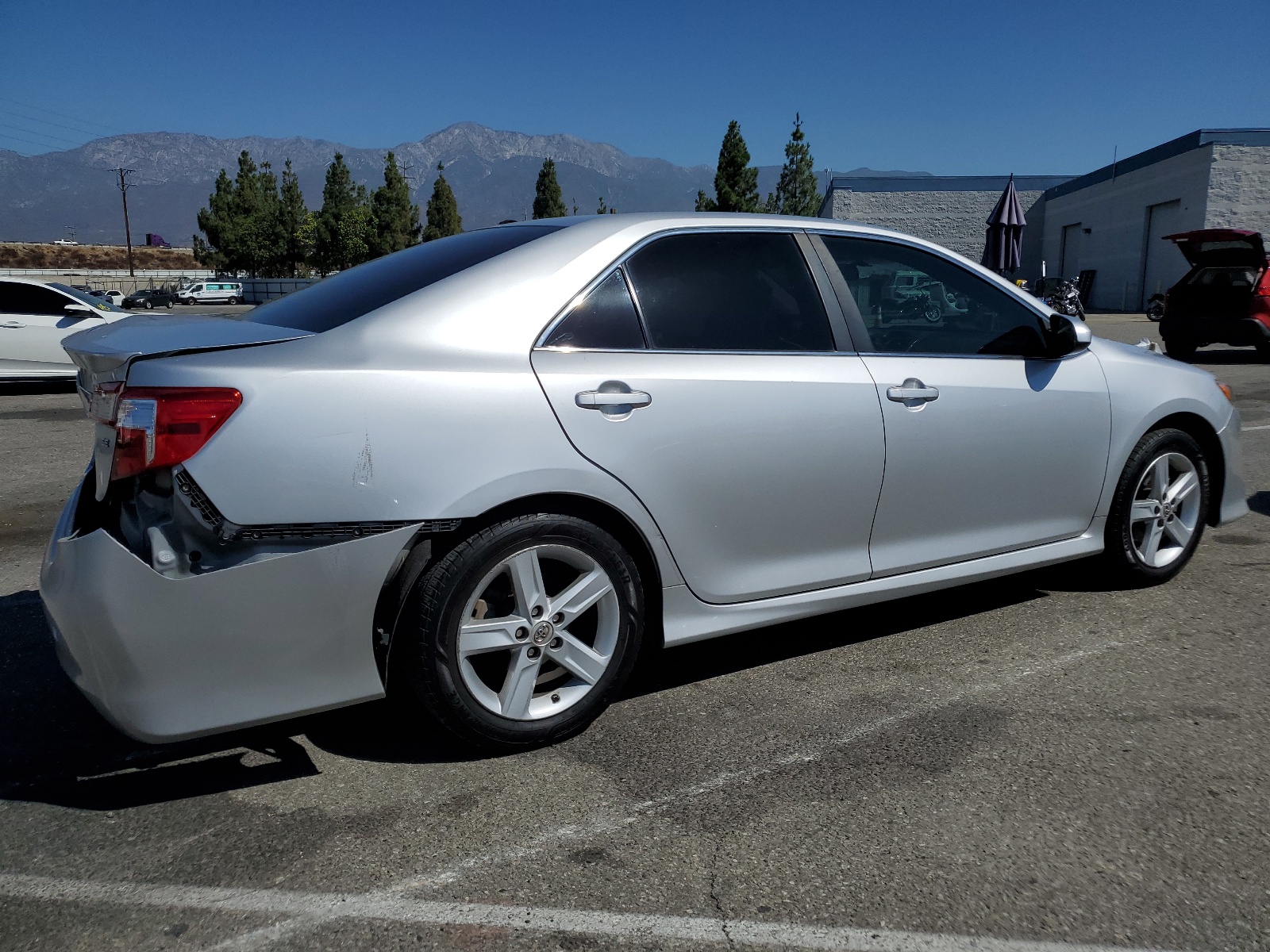 4T1BF1FK1EU367989 2014 Toyota Camry L