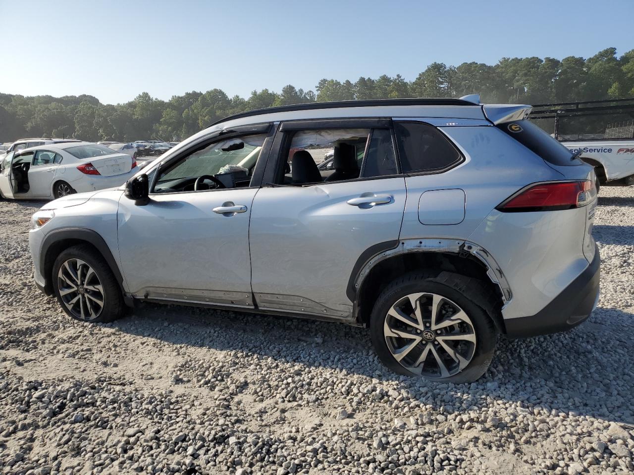 2022 Toyota Corolla Cross - Image 2