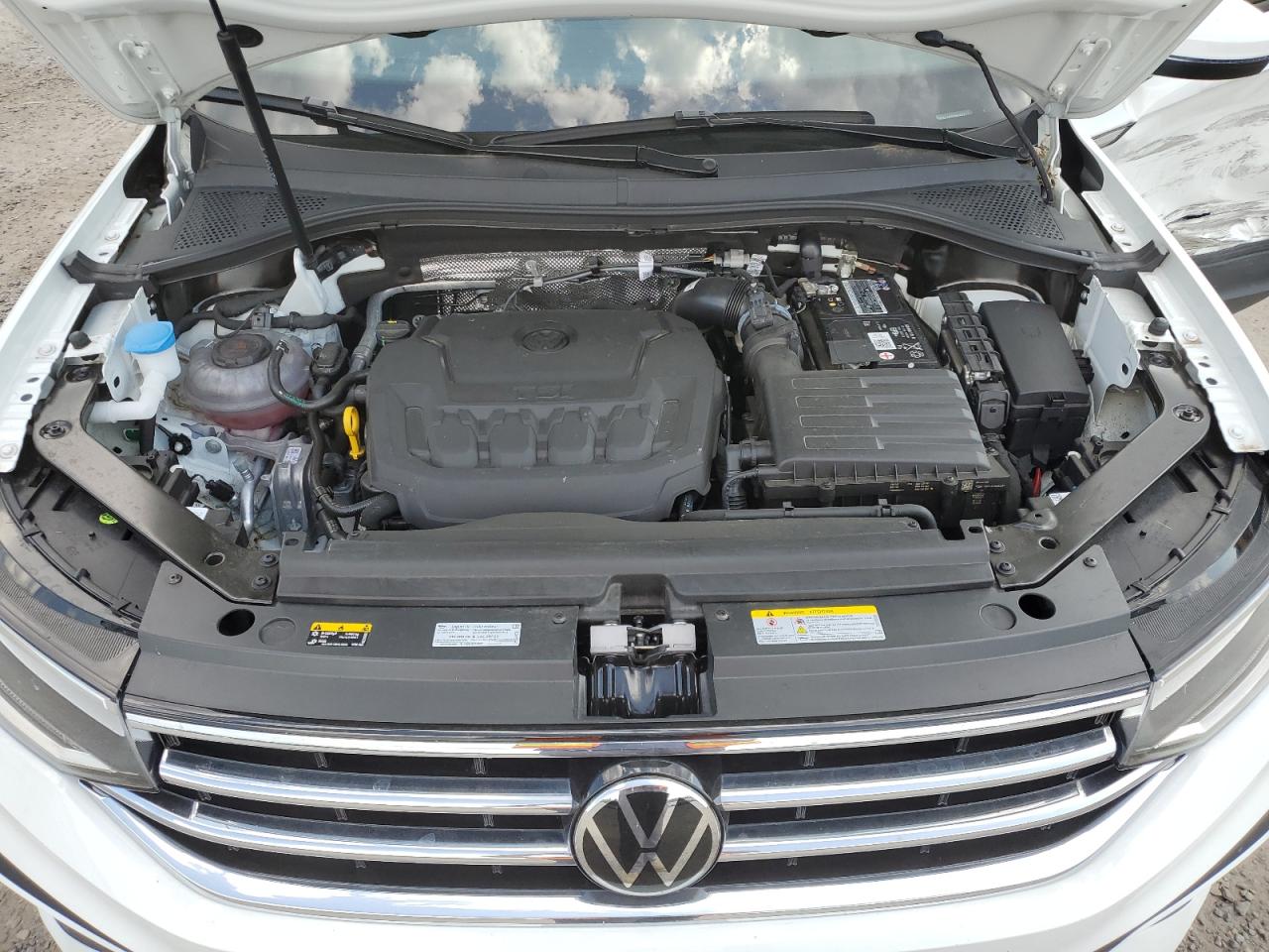 3VVRB7AX6PM044213 2023 Volkswagen Tiguan S