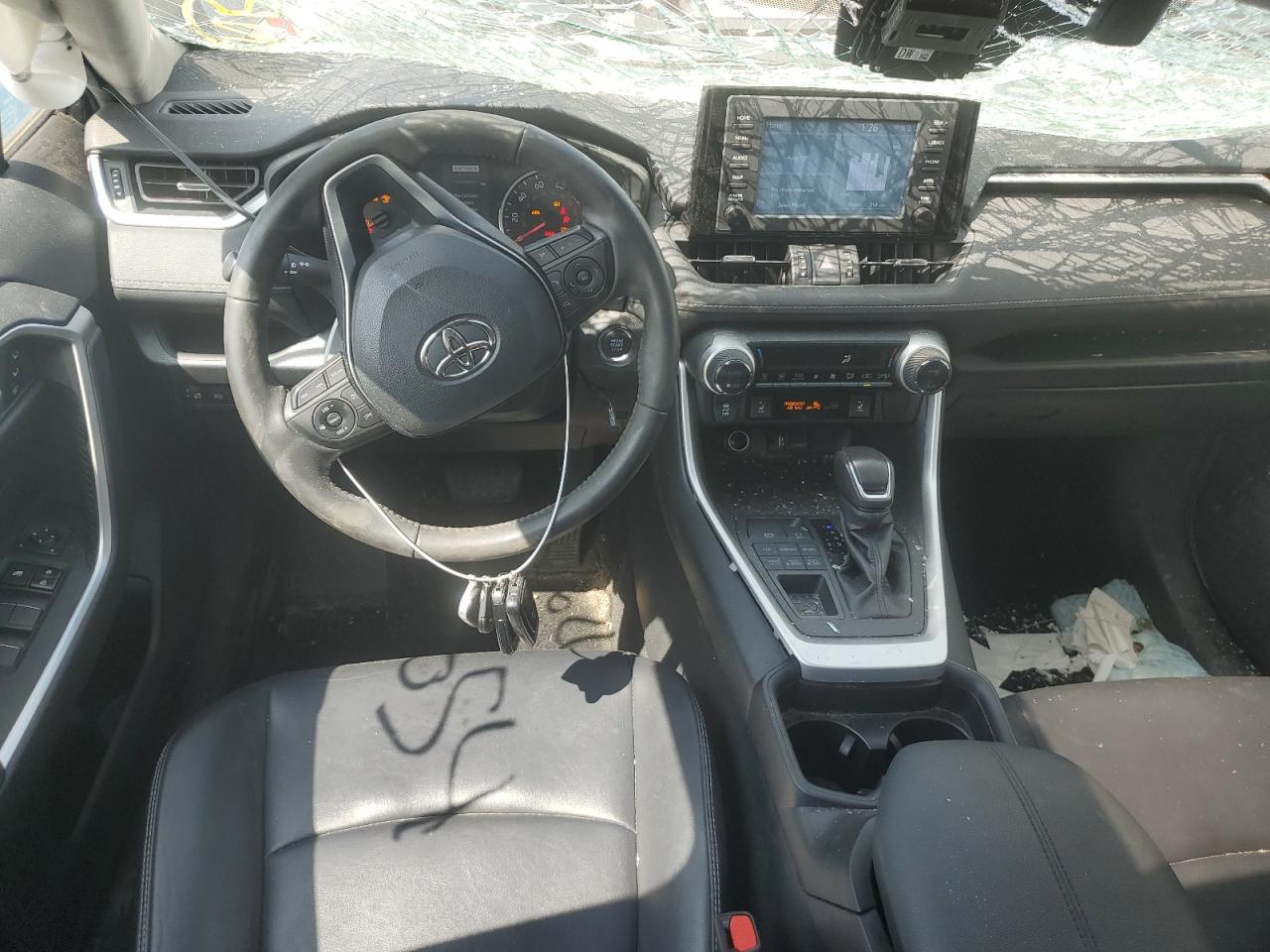 2019 Toyota Rav4 Xle Premium VIN: 2T3A1RFV9KC012334 Lot: 62697054