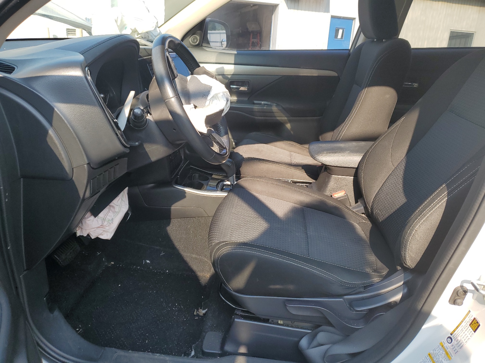 JA4AZ3A35HZ058210 2017 Mitsubishi Outlander Se