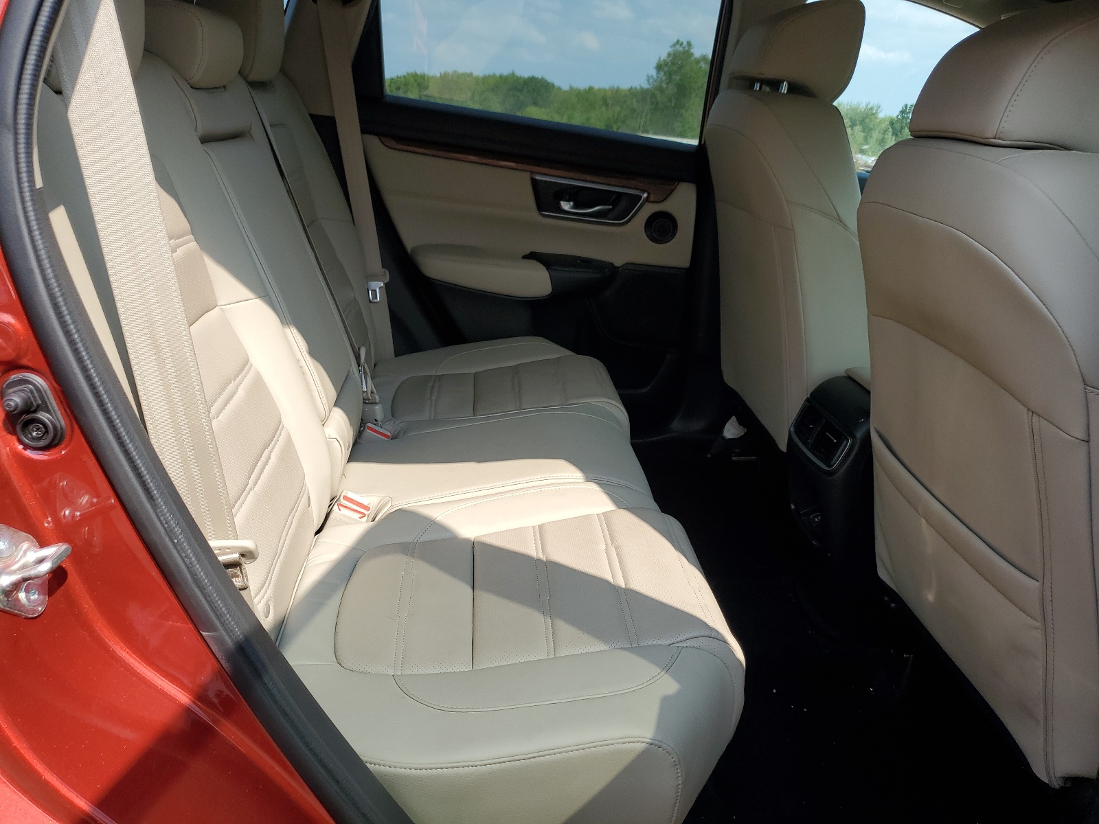 5J6RW2H98JL017899 2018 Honda Cr-V Touring