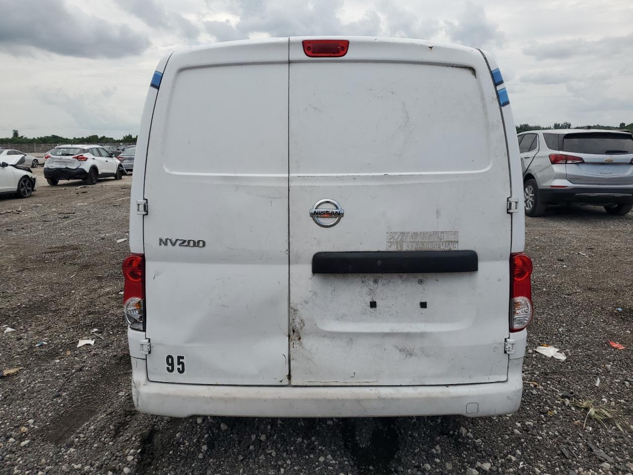 3N6CM0KN7HK704546 2017 Nissan Nv200 2.5S