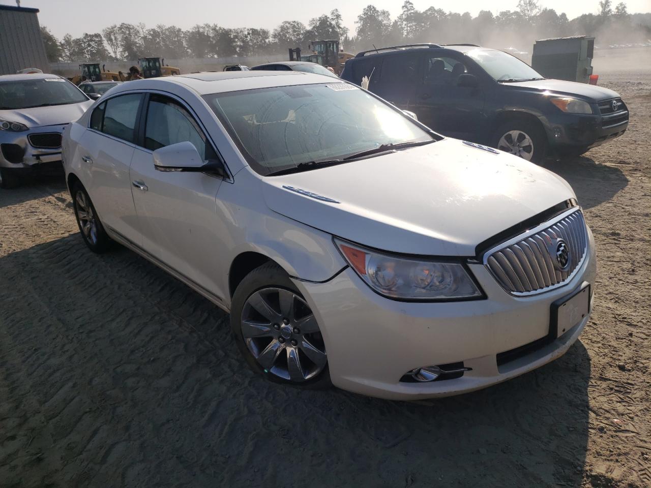 2010 Buick LaCrosse - Image 4