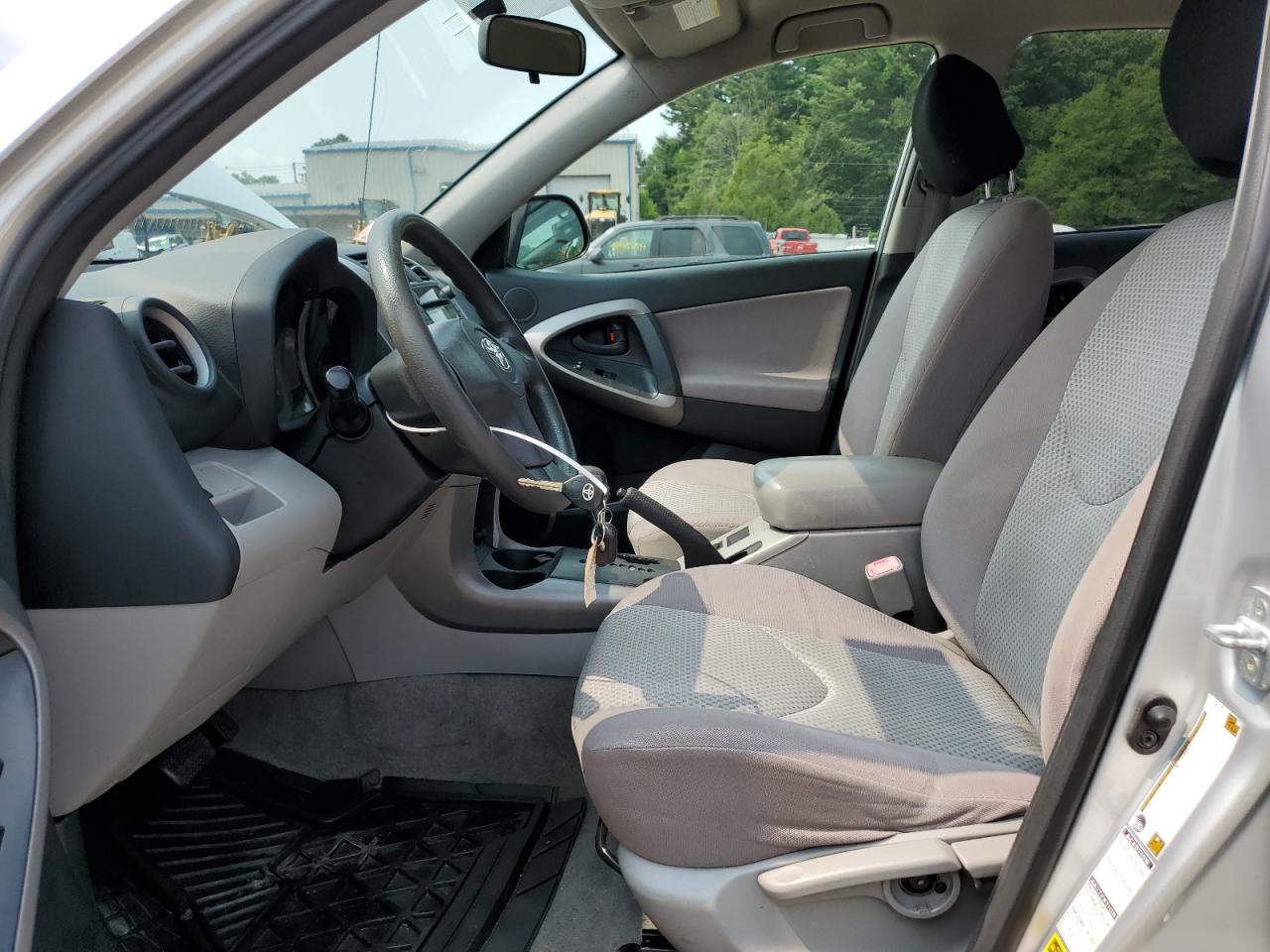 2008 Toyota Rav4 VIN: JTMBD33V385176853 Lot: 65569804