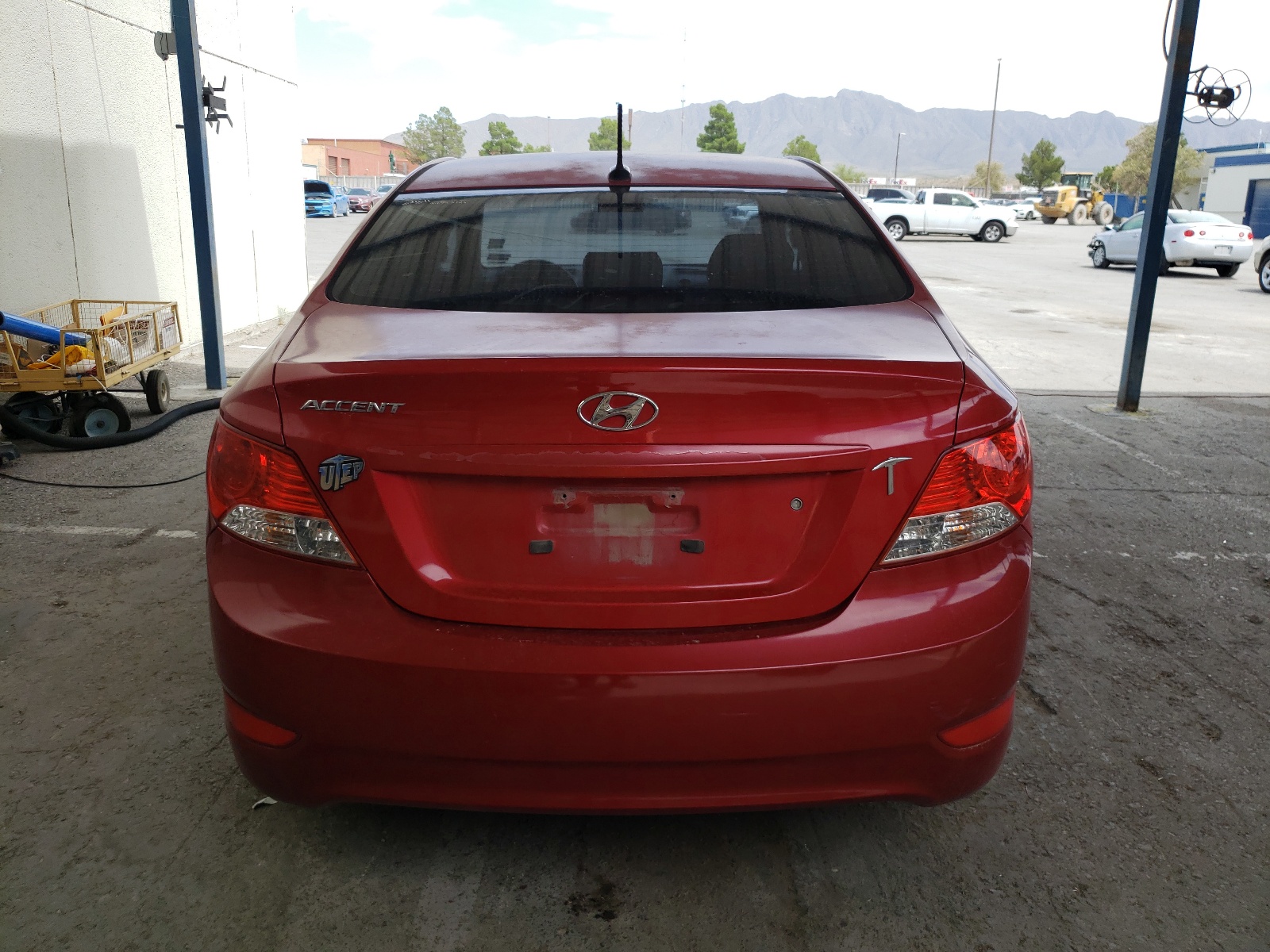 KMHCT4AE8DU520818 2013 Hyundai Accent Gls