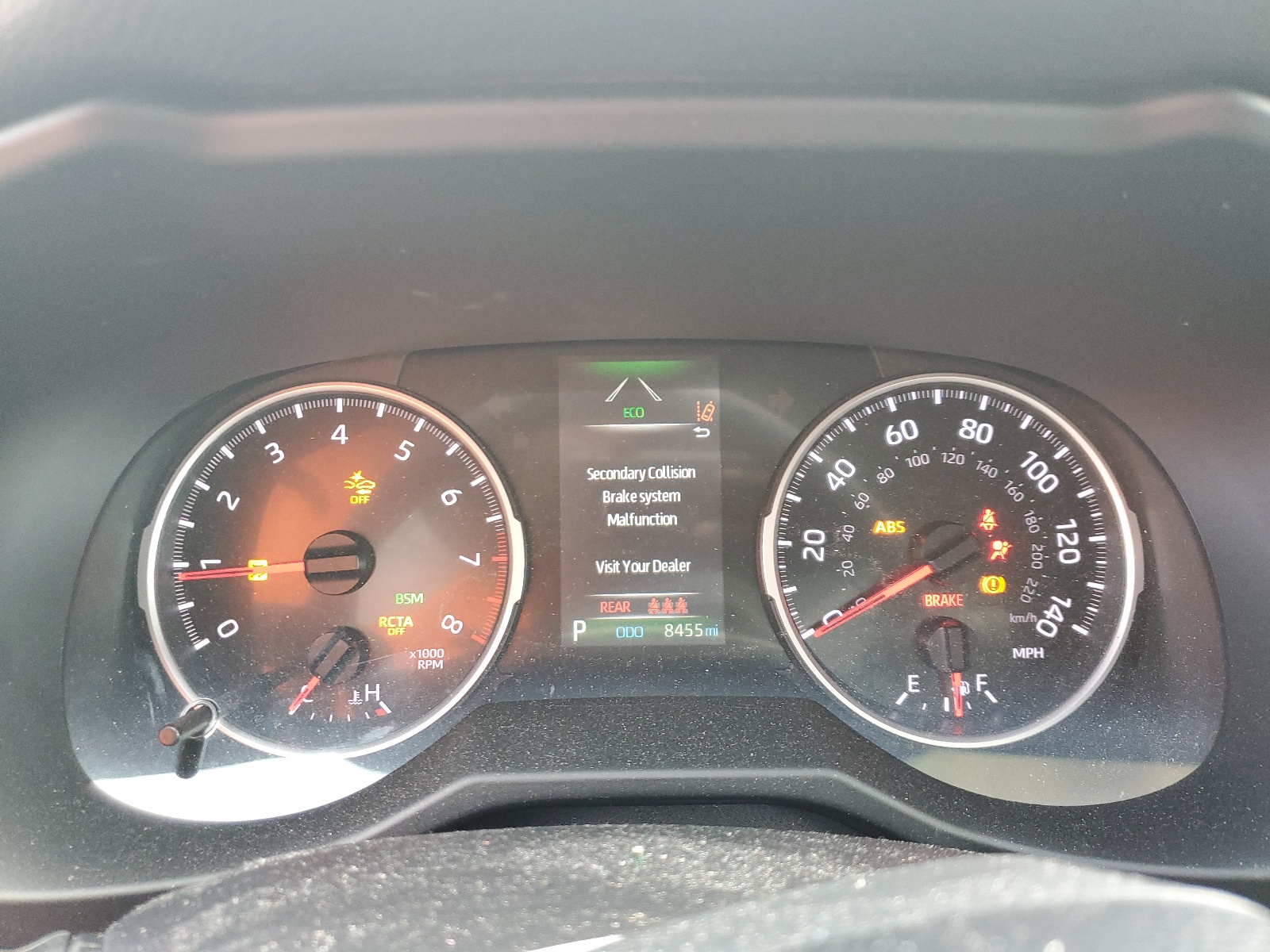 2T3W1RFV9MC127637 2021 Toyota Rav4 Xle