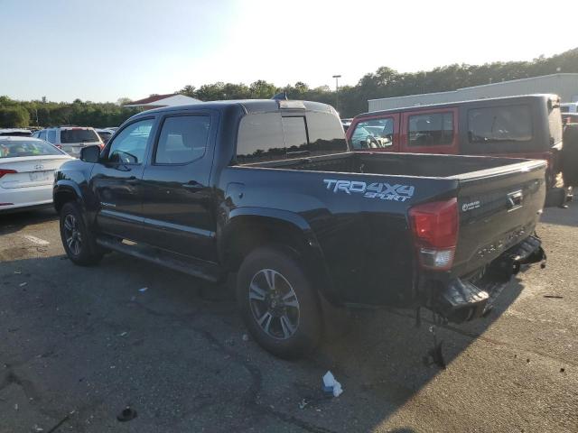 Pickups TOYOTA TACOMA 2017 Czarny