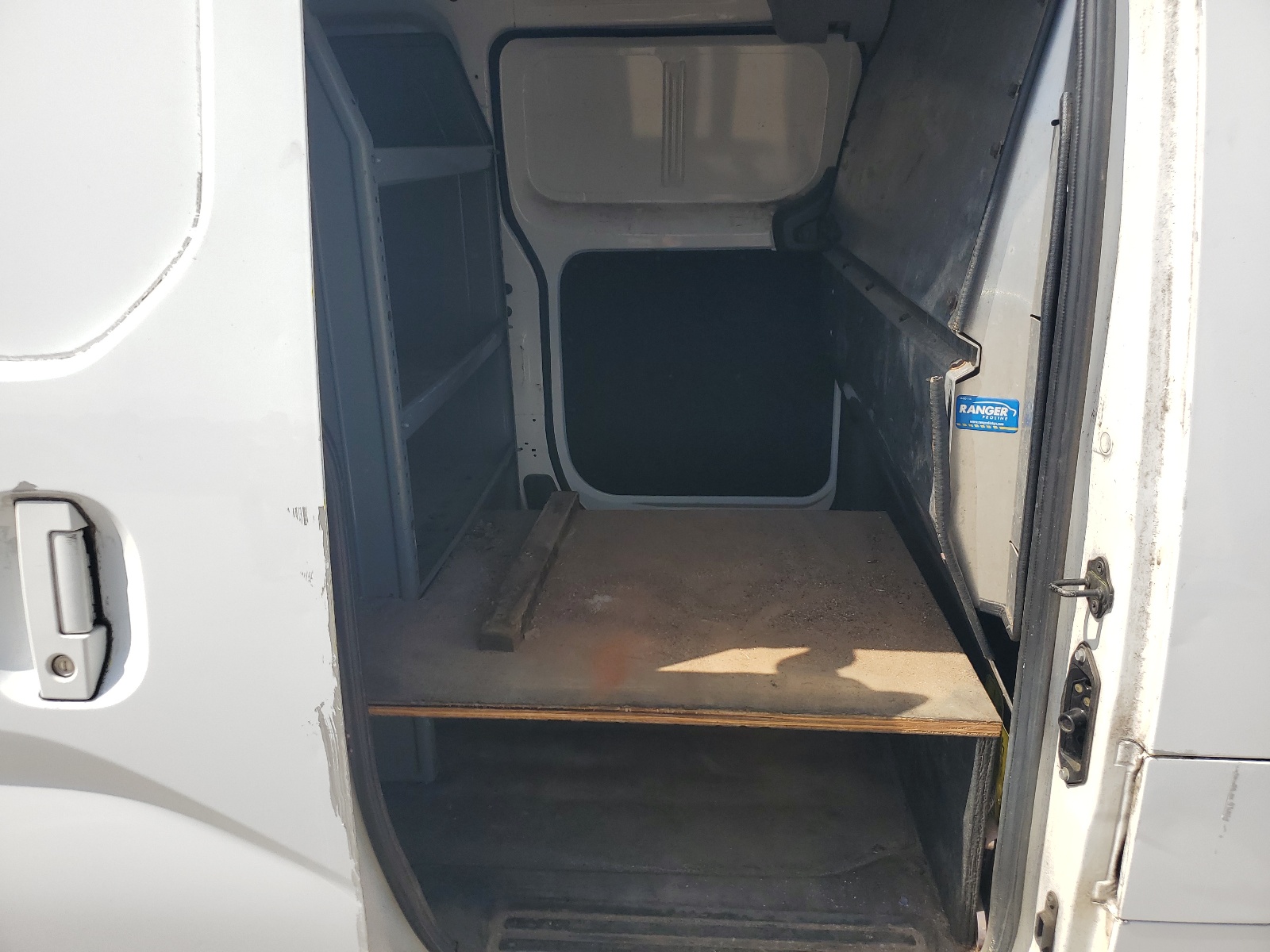 3N6CM0KN6DK692612 2013 Nissan Nv200 2.5S